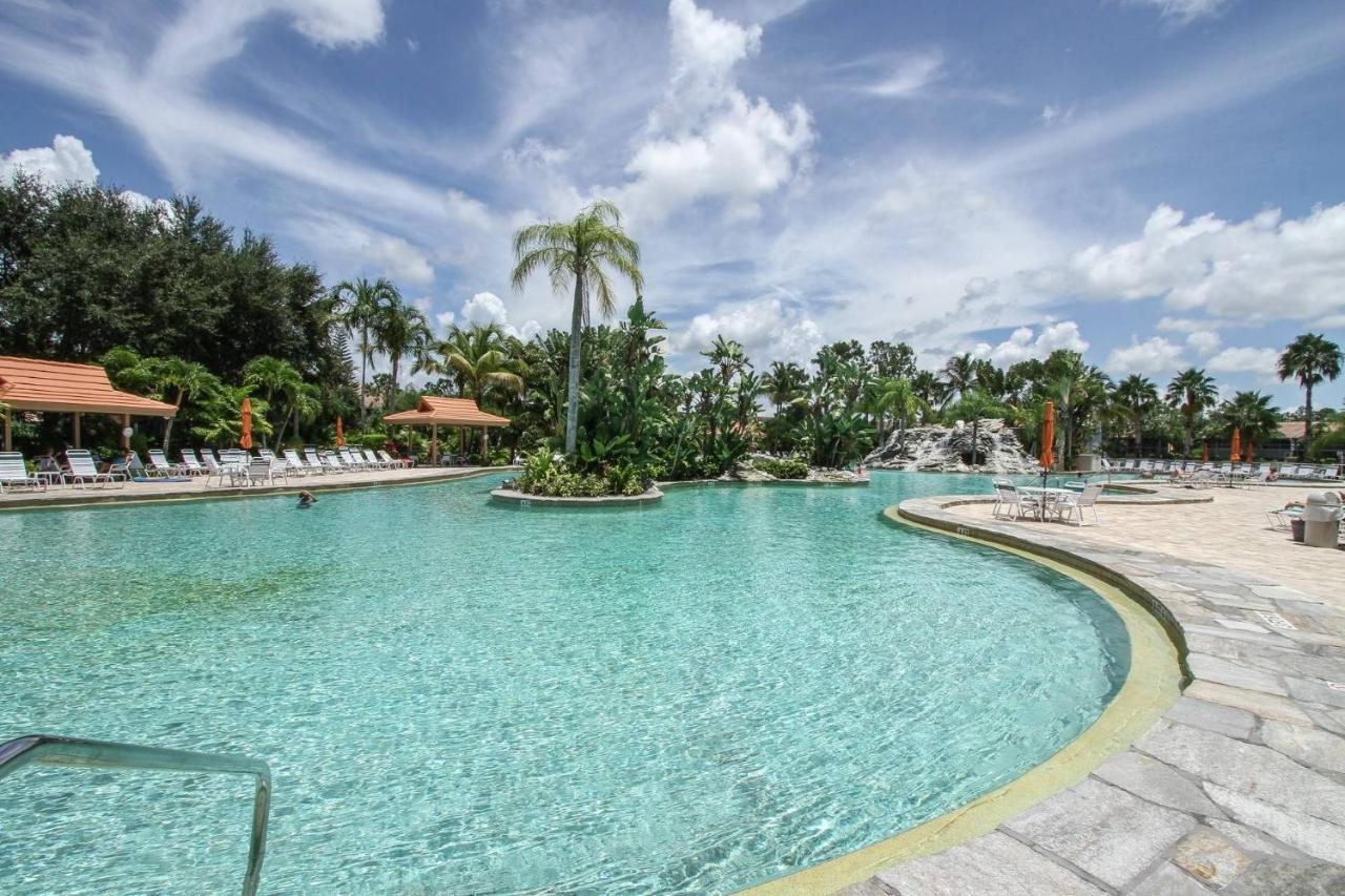Falling Waters Naples Luaran gambar